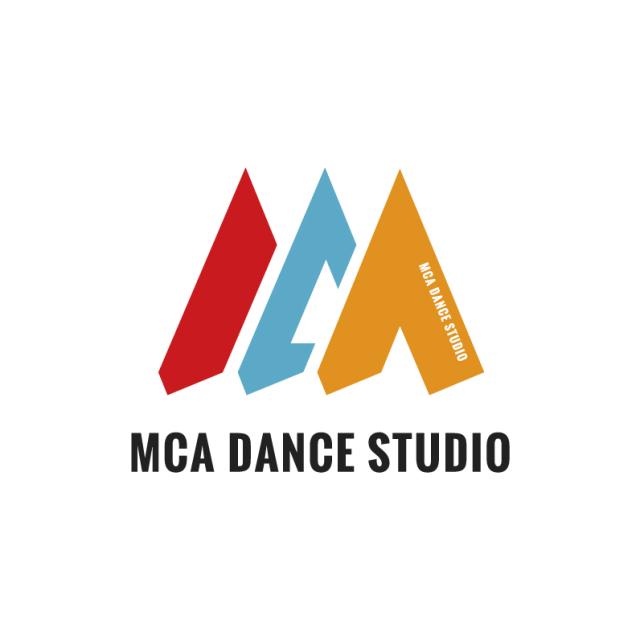 MCAダンススタジオロゴ
